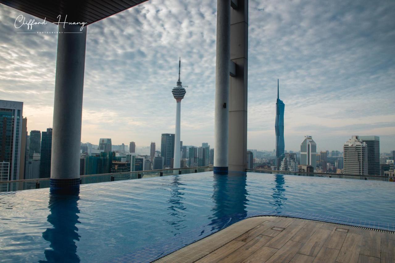 The Colony By Infinitum Best Pool View Klcc Trx Merdeka 118 Kl Tower Куала-Лумпур Экстерьер фото